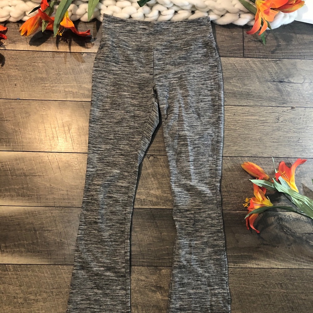 American Eagle Gray Heather Leggings